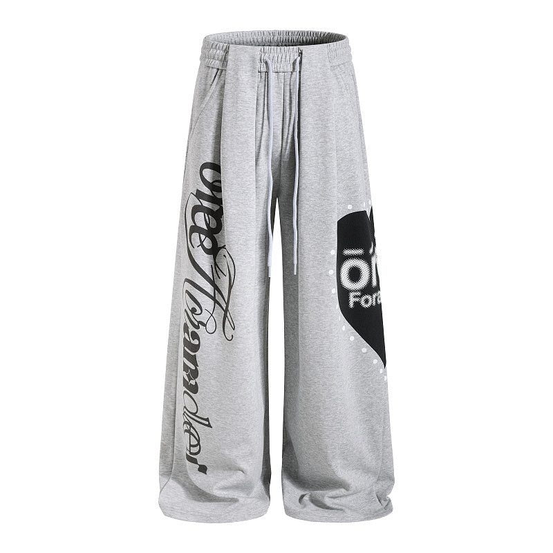 Yiaknis Wide-Leg Sweatpants with Heart and Script Print, Light Grey