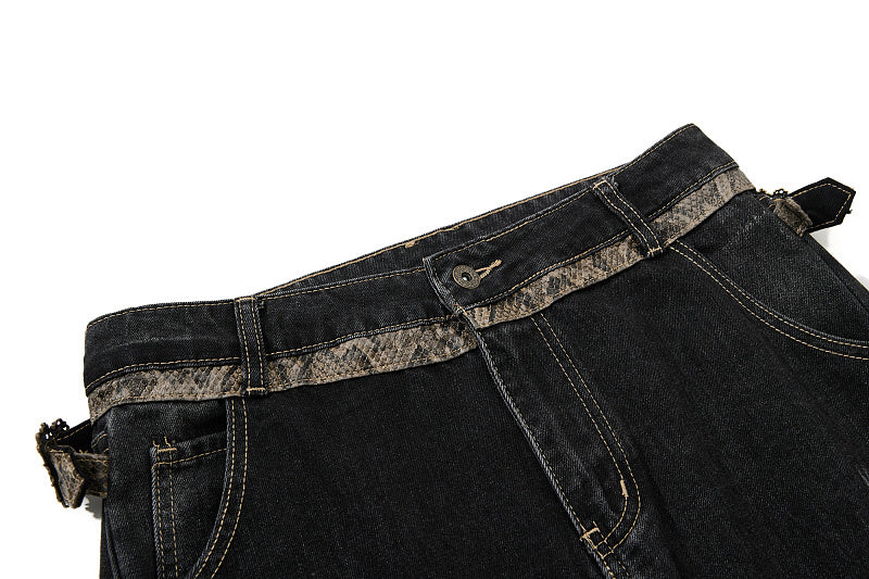 Yiaknis Black Washed Flared Jeans with Snake-Print Belt