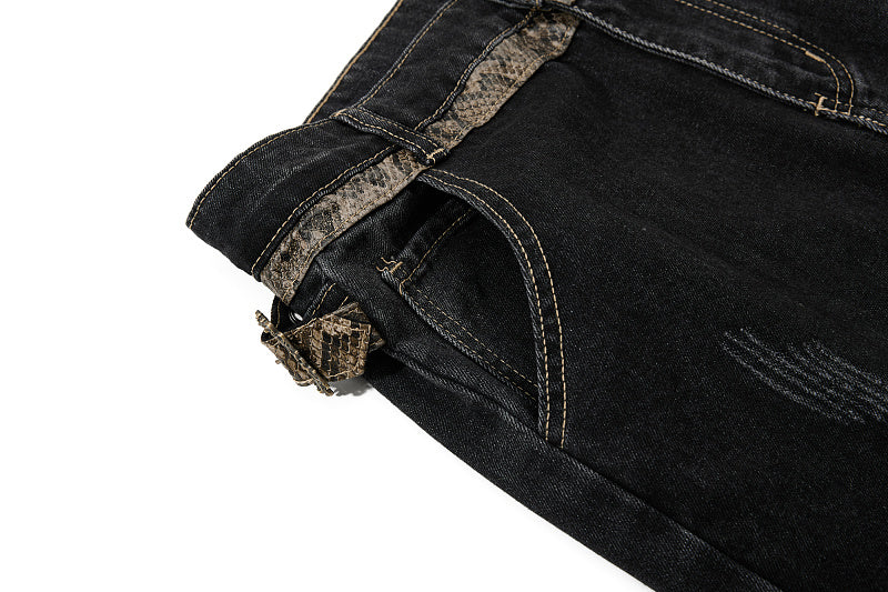 Yiaknis Black Washed Flared Jeans with Snake-Print Belt