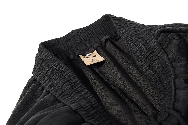 Yiaknis Wide-Leg Sweatpants with Punk Letter Print and Studs, Black