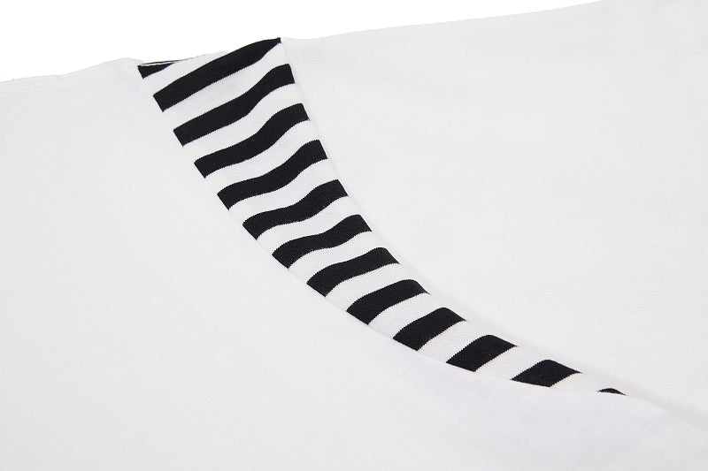 Yiaknis T-Shirt, Rhinestone Script Print, White and Black – photo 13