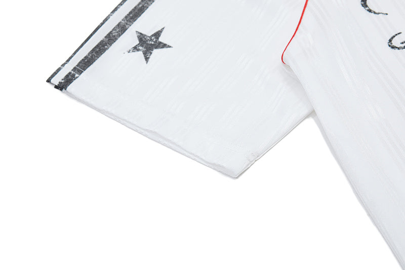 Yiaknis Men's Black and White V-Neck Polo Shirt, Script and Flag Print – photo 13