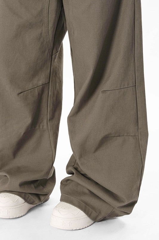 Yiaknis Wide-Leg Trousers with Button Fly and Side Pockets, Khaki and Black – photo 21