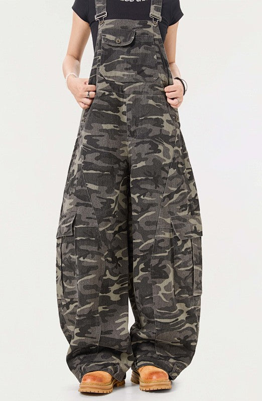 Yiaknis Camouflage Wide-Leg Overalls with Cargo Pockets